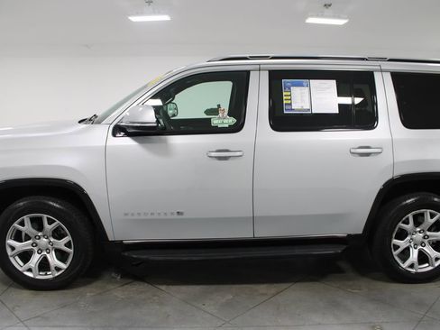 Used 2022 Jeep Wagoneer Series II image 6