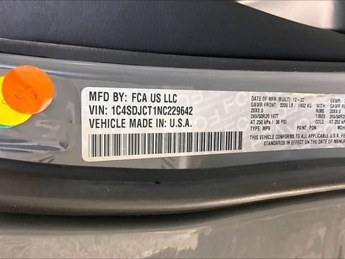 Used 2022 Dodge Durango R/T w/ Quick Order Package 22F AWD/4WD image 32