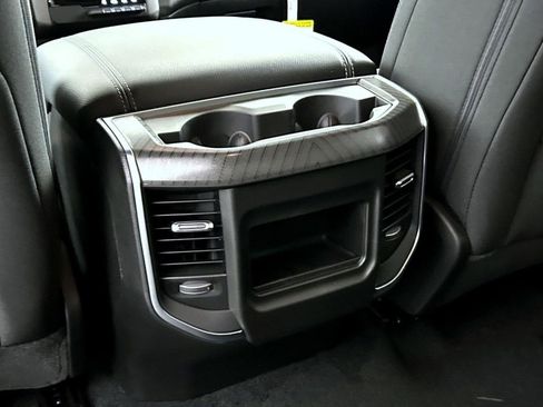 New 2026 RAM 1500 Express AWD/4WD image 21