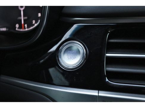 Used 2025 Genesis G70 3.3T Advanced w/ Sport Prestige Package image 29