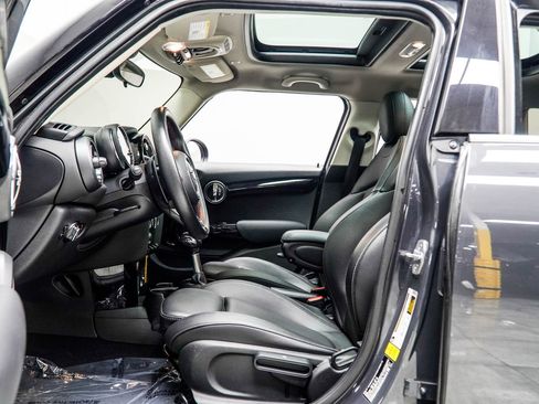 Used 2019 MINI Cooper S FWD image 33