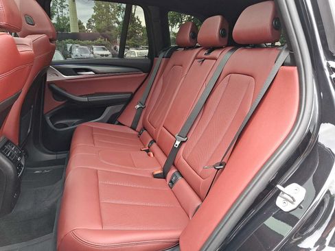 Used 2024 BMW X3 xDrive30i w/ Premium Package AWD/4WD image 8
