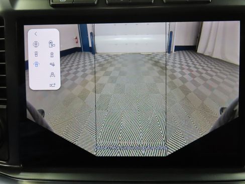 Used 2024 Ford F350 Lariat w/ Lariat Ultimate Package image 16