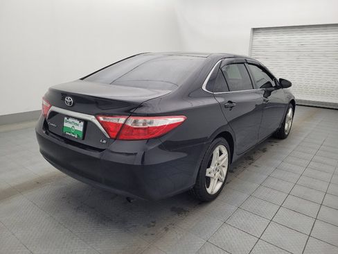 Used 2016 Toyota Camry LE image 9
