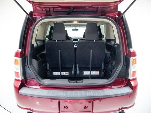 Used 2013 Ford Flex SEL FWD image 21