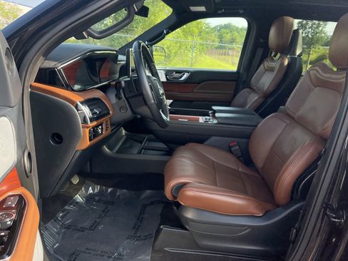 Used 2024 Lincoln Navigator L Reserve w/ Equipment Group 201A AWD/4WD image 20