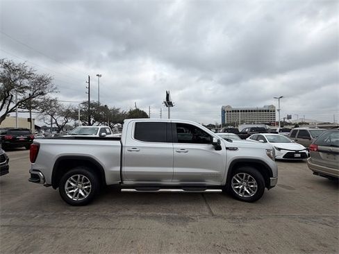 Used 2019 GMC Sierra 1500 SLE w/ SLE Value Package image 4