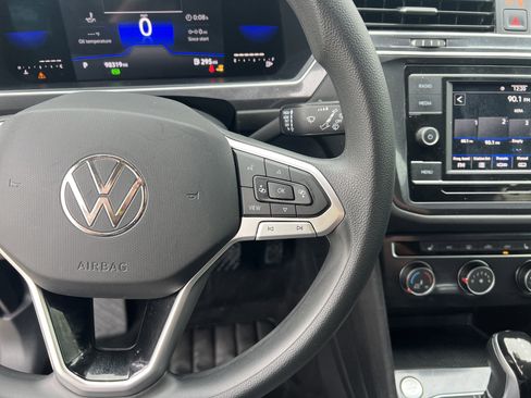 Used 2023 Volkswagen Tiguan S image 18