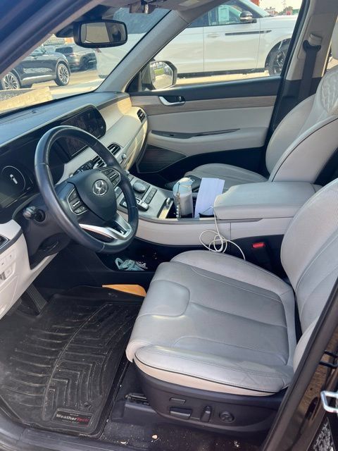 Used 2022 Hyundai Palisade Limited AWD/4WD image 2