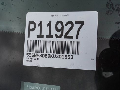 Used 2019 Mercedes-Benz C 300 Sedan image 26