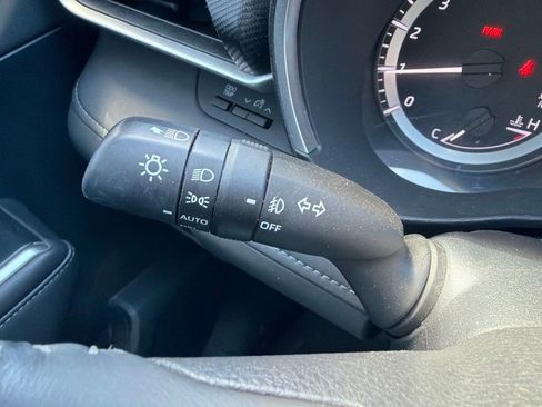 Used 2023 Toyota Highlander XSE AWD/4WD image 20