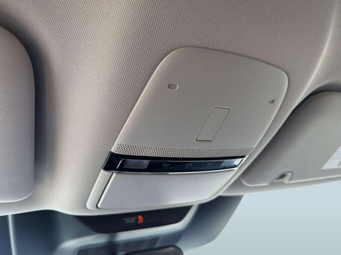 Certified 2025 Nissan Murano SV AWD/4WD image 32