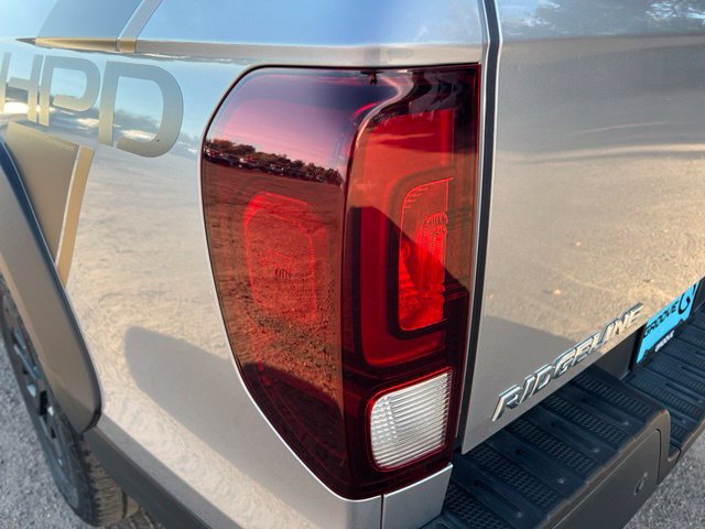 Used 2023 Honda Ridgeline RTL-E image 9