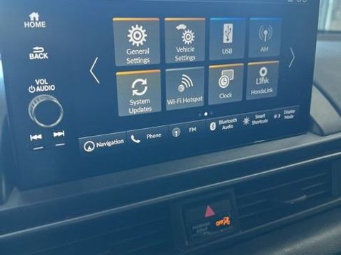 Used 2024 Honda Pilot Touring image 19