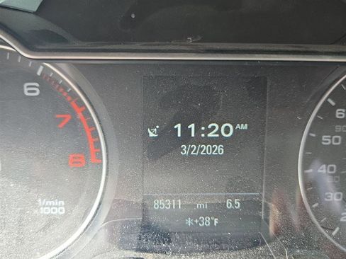 Used 2016 Audi A4 2.0T Premium image 6