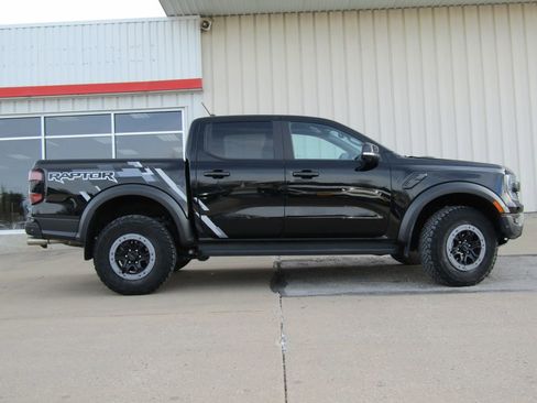 Used 2024 Ford Ranger Raptor image 2