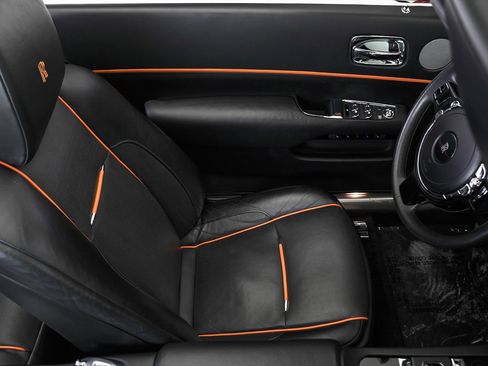 Used 2020 Rolls-Royce Dawn image 80