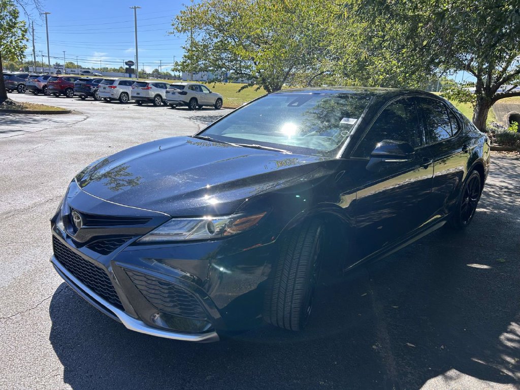 Used 2023 Toyota Camry XSE w/ Cold Weather Package FWD image 5