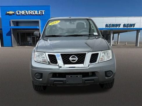 Used 2017 Nissan Frontier SV AWD/4WD image 5