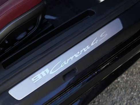 Used 2020 Porsche 911 Carrera 4S AWD/4WD image 62