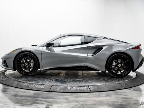 Used 2024 Lotus Emira First Edition image 5