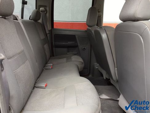 Used 2006 Dodge Ram 2500 Truck SLT image 25