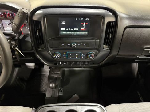 Used 2017 GMC Sierra 2500 4x4 Double Cab w/ Sierra Convenience Package image 58