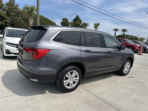 Used 2018 Honda Pilot LX image 7