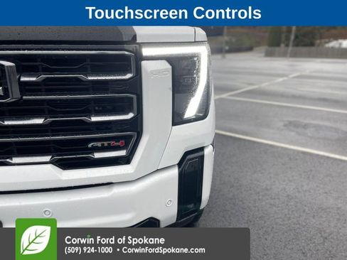 Used 2025 GMC Sierra 3500 AT4 w/ AT4 Premium Plus Package image 8