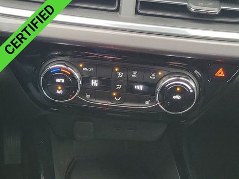 Certified 2025 Chevrolet Trax ACTIV w/ Driver Confidence Package image 18