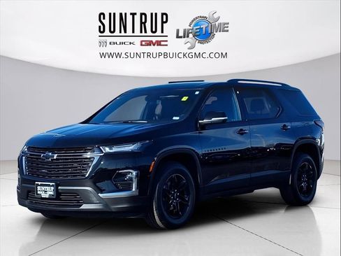 Used 2023 Chevrolet Traverse LT w/ Midnight/Sport Edition image 31