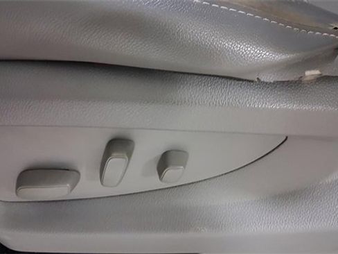 Used 2018 GMC Sierra 1500 SLT w/ SLT Premium Package image 23