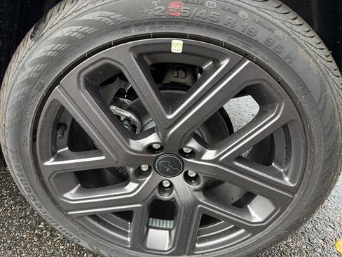 New 2026 Jeep Compass Limited image 6