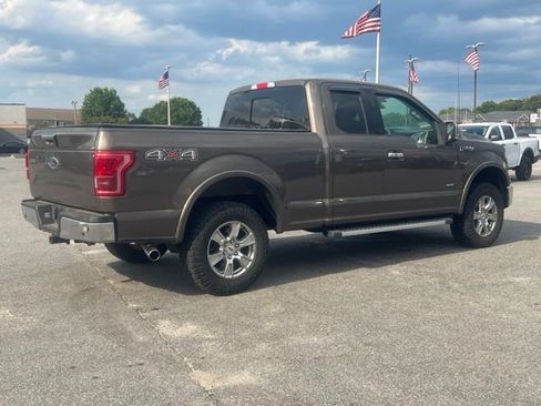Used 2016 Ford F150 Lariat w/ Equipment Group 502A Luxury AWD/4WD image 6