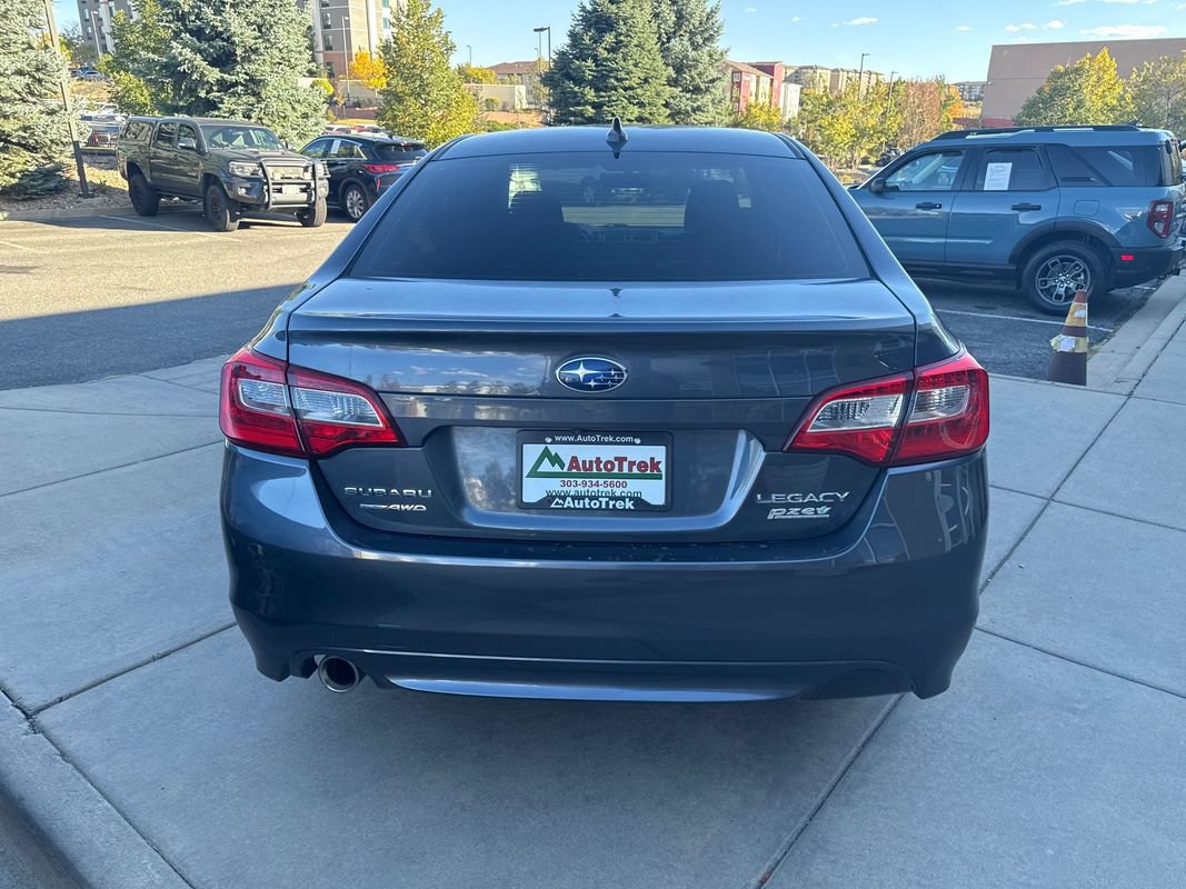 Used 2017 Subaru Legacy 2.5i Premium w/ Popular Package #1 AWD/4WD image 8