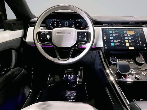 Used 2023 Land Rover Range Rover Sport SE Dynamic AWD/4WD image 7