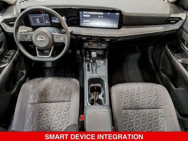 Certified 2025 Nissan Kicks SV w/ SV Premium Package AWD/4WD image 28