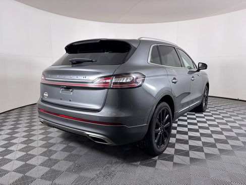 Used 2022 Lincoln Nautilus Reserve w/ Monochromatic Package image 20