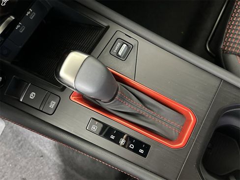 New 2026 Nissan Kicks SR image 22
