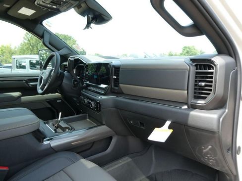 New 2026 Chevrolet Silverado 2500 ZR2 w/ LPO, Dark Essentials Package AWD/4WD image 13