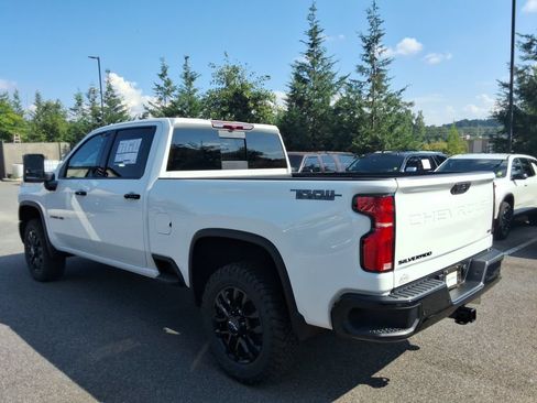New 2026 Chevrolet Silverado 2500 LTZ w/ LTZ Plus Package AWD/4WD image 7