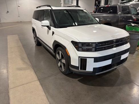 Used 2024 Hyundai Santa Fe Limited image 13