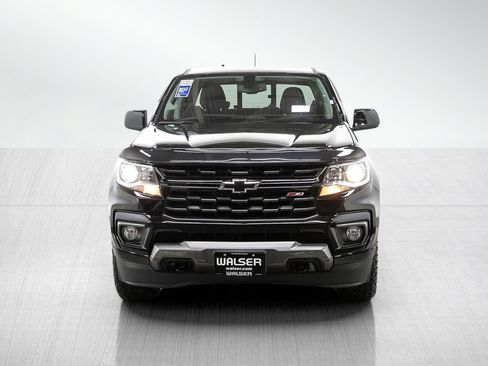 Used 2022 Chevrolet Colorado Z71 w/ Z71 Midnight Edition AWD/4WD image 8