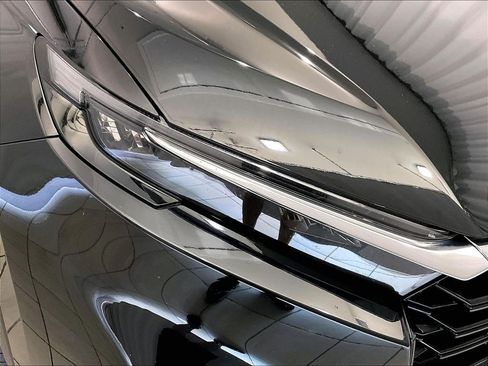 Used 2023 Honda CR-V EX image 32