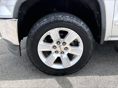 Used 2015 GMC Sierra 1500 SLE w/ SLE Value Package AWD/4WD image 28