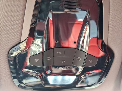 Used 2020 Alfa Romeo Stelvio image 31