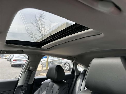 Certified 2025 Acura Integra image 18