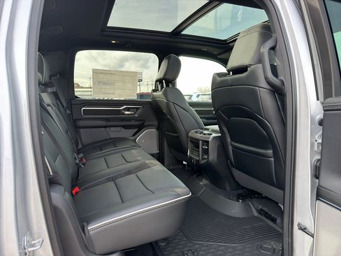 New 2026 RAM 1500 Laramie AWD/4WD image 34