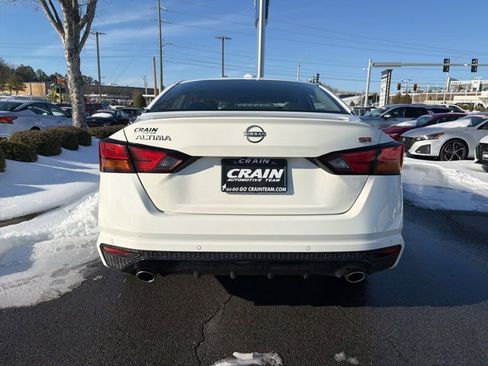 Used 2025 Nissan Altima 2.5 SR image 6