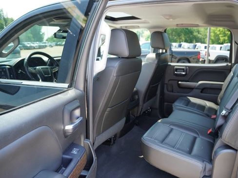 Used 2019 GMC Sierra 2500 Denali AWD/4WD image 17